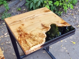 Кофейный стол из слэба Карагача и черной смолы фото 4704